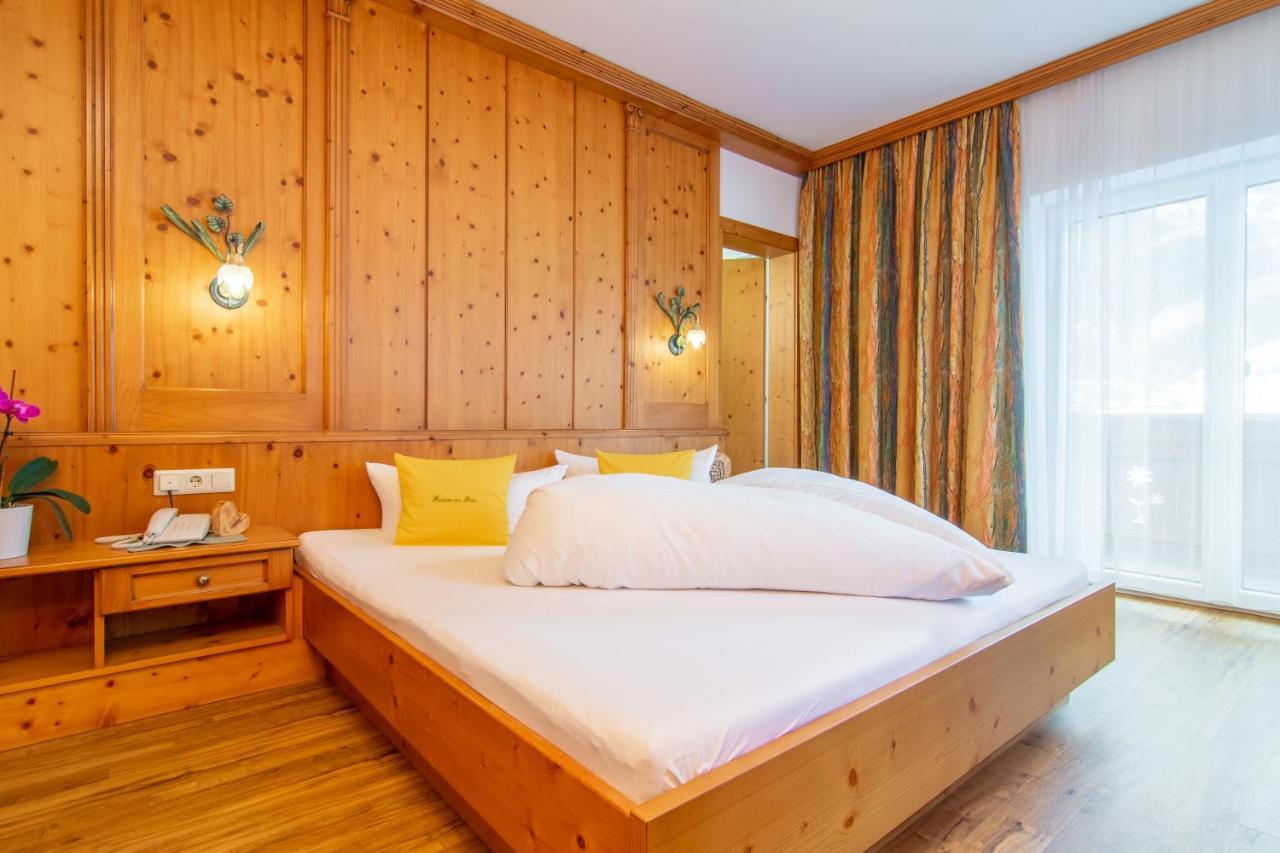 Pension Am Rain Neustift im Stubaital Exterior photo