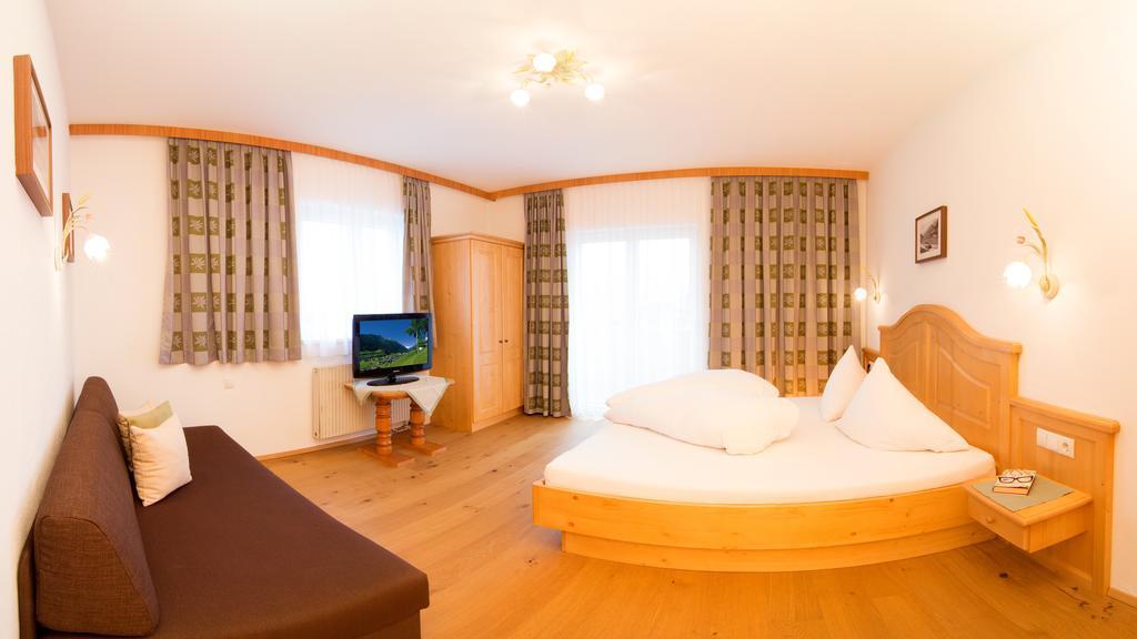 Pension Am Rain Neustift im Stubaital Room photo