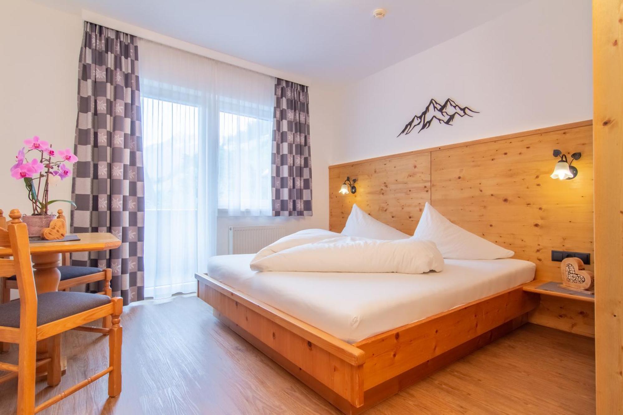 Pension Am Rain Neustift im Stubaital Exterior photo