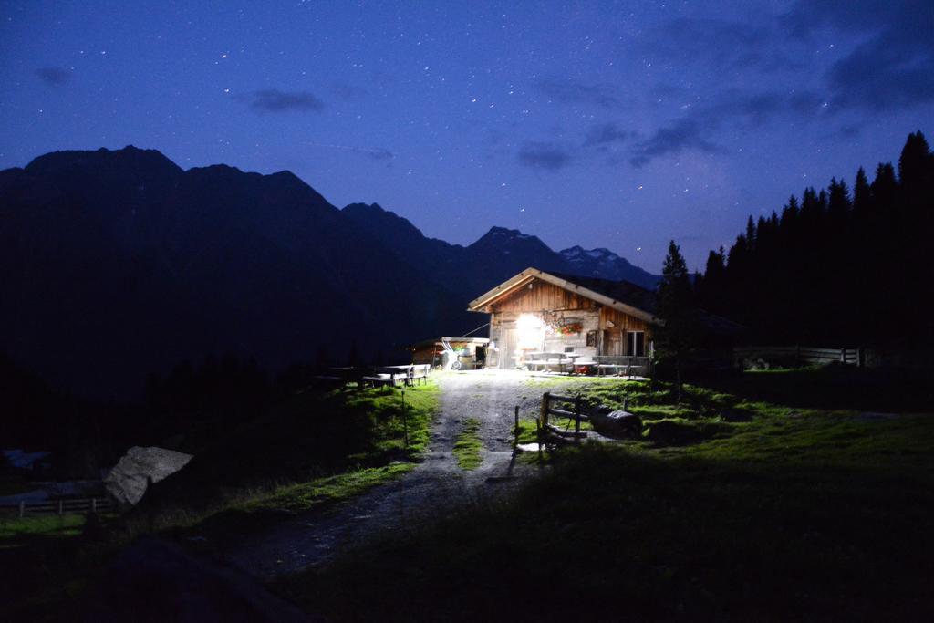 Pension Am Rain Neustift im Stubaital Exterior photo